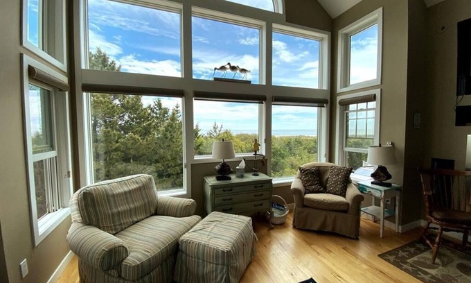 Barnegat Light Apartment | OCEAN FRONT DUPLEX IN BARNEGAT LIGHT!