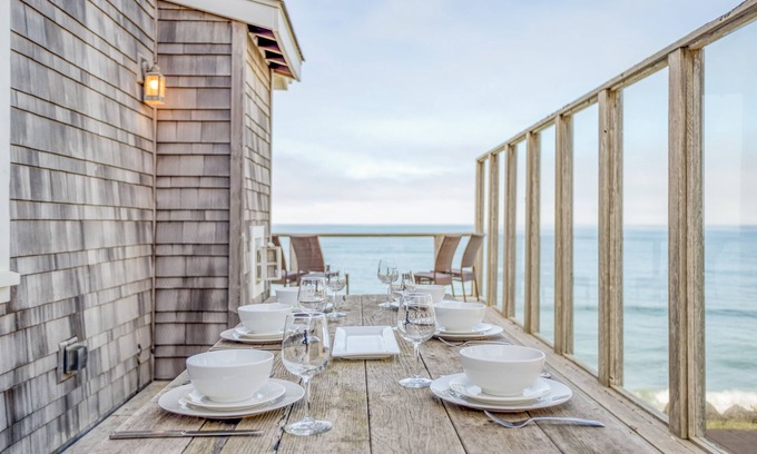 Lincoln Beach House | Ocean Front Luxury Home in Bella Beach, Steps From Beach, High End Amenities!