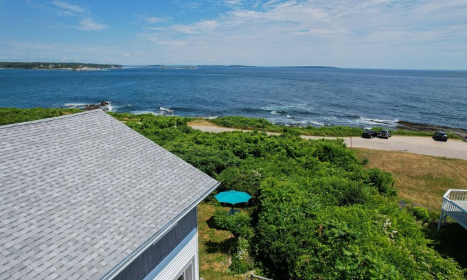 Peaks Island House | Ocean House: Stunning Oceanfront Views, Spectacular Sunrises Peaks Island, Maine