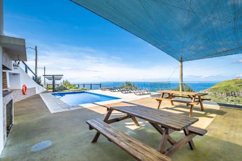 Faja da Ovelha Apartment | Ocean Panorama Apartments by Homie