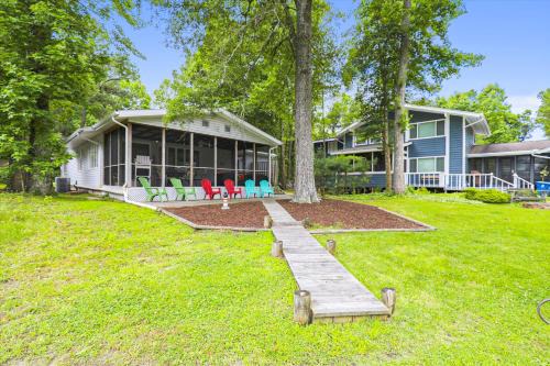 Ocean Pines House | Ocean Parkway 289