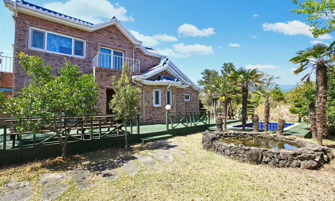 Gujwa House | Ocean Sky Village Pension