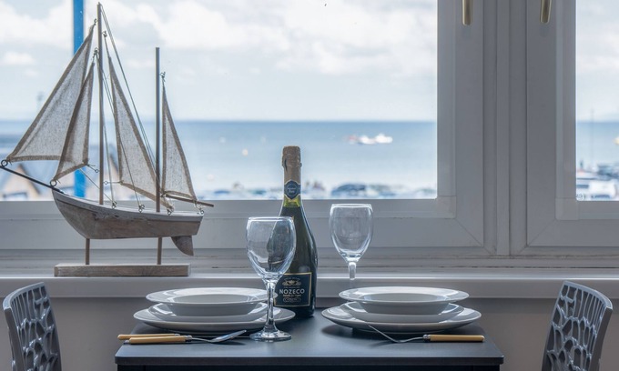 Saundersfoot Apartment | Ocean View - 1 Bedroom - Saundersfoot