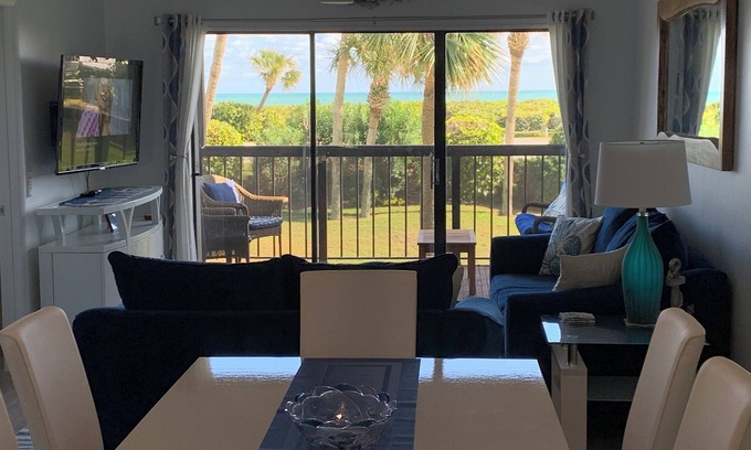 Fort Pierce Shores Condo | Ocean view 2-bedroom, 2 bath condo with boat slip at Ocean Harbour North