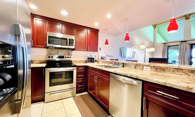 Waikoloa Villa | Ocean View 2B2b on Golf Course w/Pool BBQ, 5 mins to Beach and Shopping Center