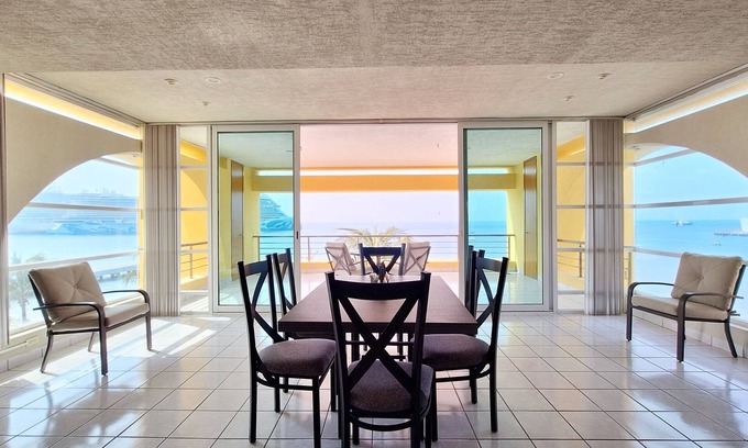 Colonia Centro Condo | Ocean view 2BR Condo downtown Cozumel
