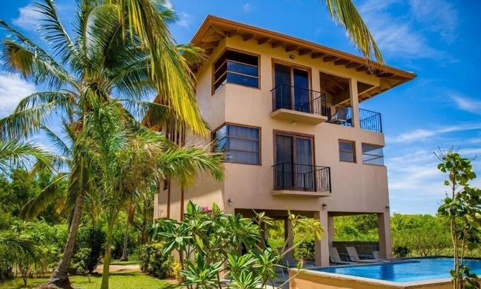 Playa Negra House | Ocean View 3 Bed Room 2 Bath with pool