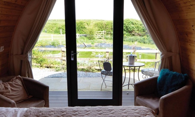 Skewen House | Ocean View 6 - 1 Bed Large Bridal - Llanrhidian