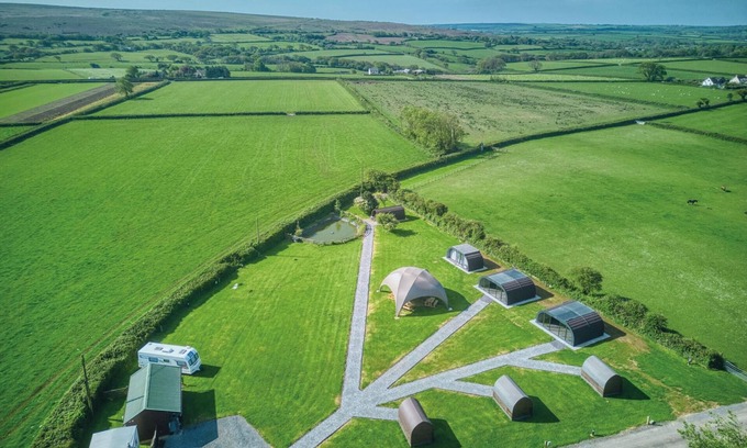 Oldwalls Ski Chalet | Ocean View 8 - 1 Bedroom Chalet - Llanrhidian