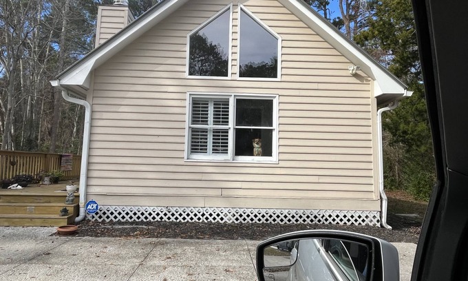 Pawleys Island Cottage | Ocean View, adorable, updated 3bdrm 2bth cottage 4 miles from beaches in Pawleys