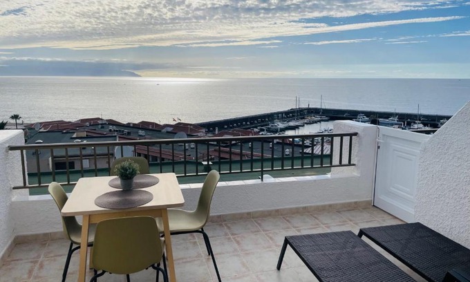 Los Gigantes Apartment | Ocean view apartment