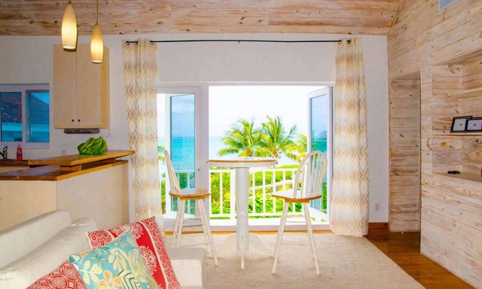 Nassau Apartment | Ocean View Cottage at Orange Hill Beach