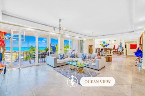 Islamorada Apartment | Ocean View Duplex Penthouse Retreat amenities: tennis court heated Pool Vista Key One