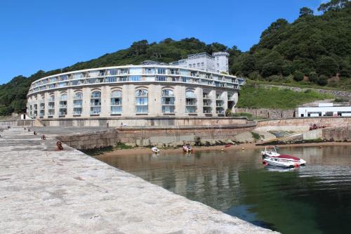 Torpoint Apartment | Ocean View