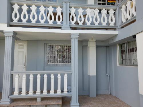 Colonarie Apartment | Ocean View Guest Apt