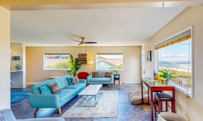 Agate Beach House | Ocean-view home - private hot tub, outdoor shower, dog-friendly - walk to beach
