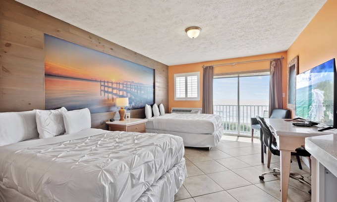 Fort Pierce Hotel | Ocean View Hotel Room with Balcony- 2 Full Beds #24