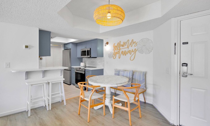 Saint Simons Island Condo | *Ocean View*| Newly Updated | Free Bikes