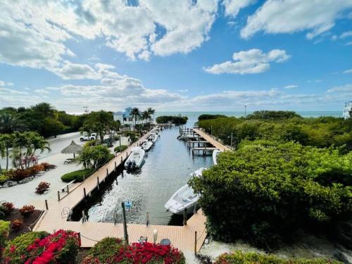 Tavernier House | Ocean View Overlooking Marina Ocean Pointe 5305