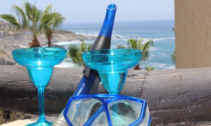 Cabo Bello Condo | Ocean View!Swim up pool bar. Walk to Private swimmable beachnElevator, renovated
