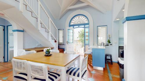Port Edward House | Ocean View Villa at Caribbean Estate by Top Destinations Rentals
