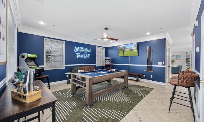 Ash House | Ocean Views/Steps to Beach+Pier/Sleeps 20/Golfer's Dream/Bag Drop/HotTub/Pool