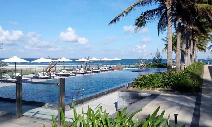 Ngu Hanh Son Villa | Ocean Villa Da Nang 4BR 5 Beds, Private Pool and Kitchen