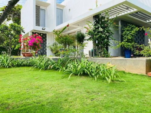 Long Hai Villa | Oceanami Resort - Bali Villa 4Bedrooms, 400m2, BBQ