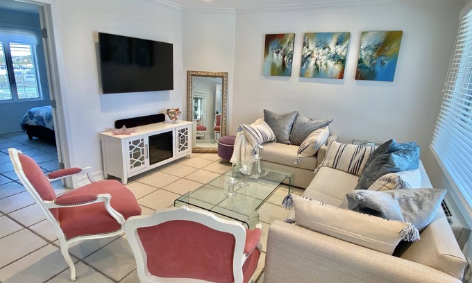 Town of Southampton Resort | Oceanfront 1-Bedroom Condo in Westhampton Beach