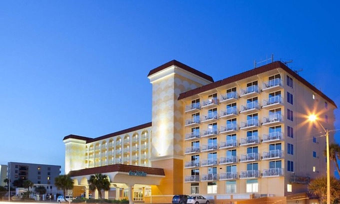 Volusia County Resort | OCEANFRONT -2 Bdrm w/balconies, Casa Del Mar, Ormond Beach, 10miles fr Daytonann