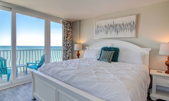Myrtle Beach Resort | Oceanfront 3 Bedroom Penthouse + Official On-Site Rental Privileges