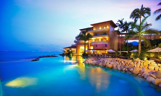 Amapas Resort | Oceanfront 3BR Penthouse, 5 Star Garza Blanca Gated Resort, 13-20Dec2025 & more!