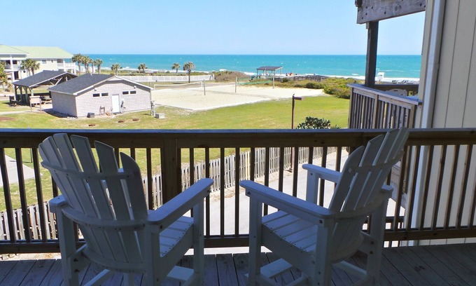 Emerald Isle Condo | Oceanfront Comfort & Family Fun at Queens Court – Walk to Everything!