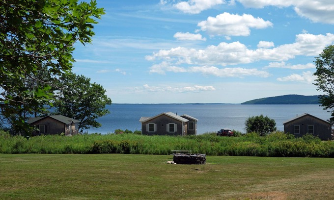 Belfast Cottage | Oceanfront Cottage in Belfast Maine on Penobscot Bay