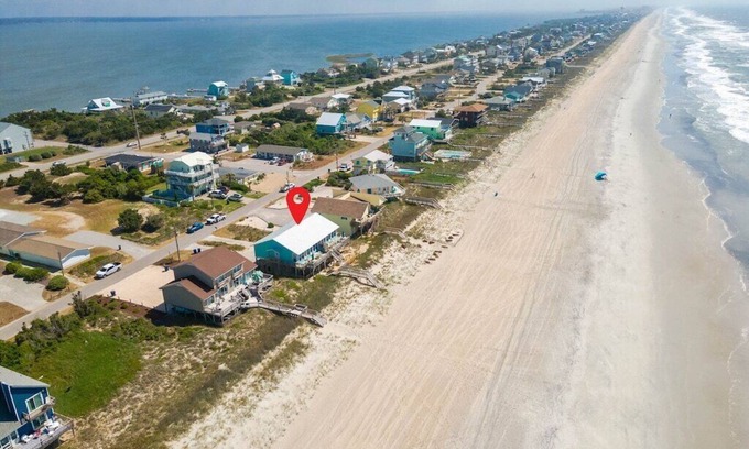 Emerald Isle House | Oceanfront cottage; clean, modern, and close! Play, rest, restore.