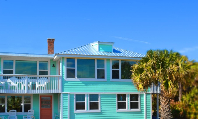 St. Augustine Beach Cottage | Oceanfront Cottage: 7 Bedrooms : Sleeps 16 : Parking for 6 Cars : Outdoor Grill