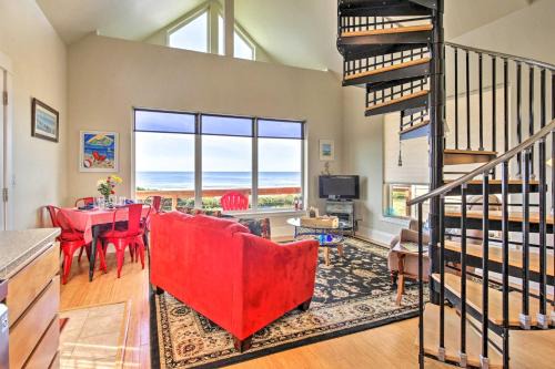 Yachats House | Oceanfront Cottage with Deck and Secluded Beach Access!