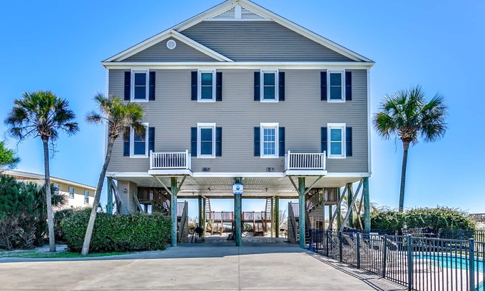 Long Bay Estates House | Oceanfront duplex with 6 bedrooms/6 bath on each side. This is Drs Orders