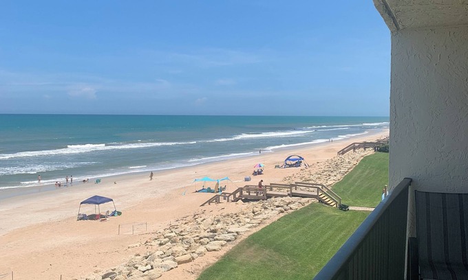 Bethune Beach Condo | Oceanfront fully-updated Chadham by the Sea 3/2 condo on No Drive Beach n