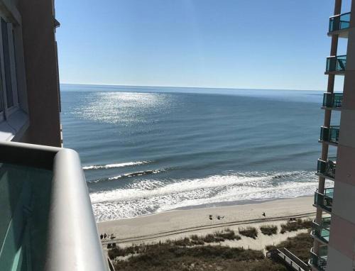 Crescent Beach House | Oceanfront Get Away