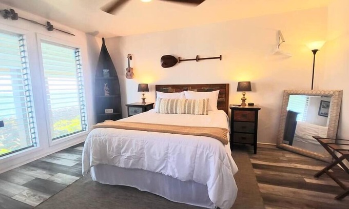 Kapoho Apartment | Oceanfront Hideaway. Watch Whales. Sleep to Waves!