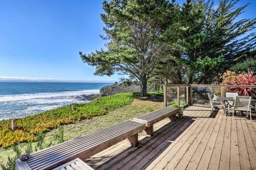 Point Arena House | Oceanfront Point Arena House with Lovely Deck!