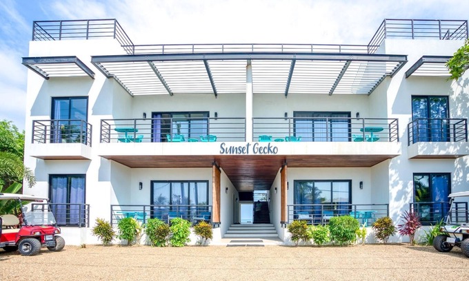 Placencia Condo | Oceanfront Sunset Gecko Condo - Second Floor 2B