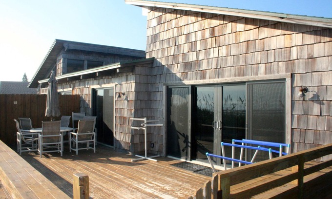 Sea Dunes Condo | Oceanfront Townhome