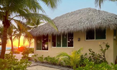 Ixtapa - Zihuatanejo Villa | Oceanfront Villa Zihuatanejo