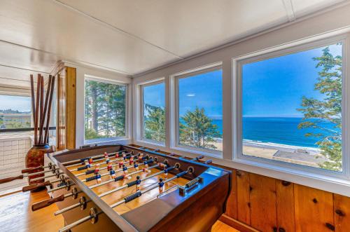 Oceanside House | Oceanside Skies - Main House