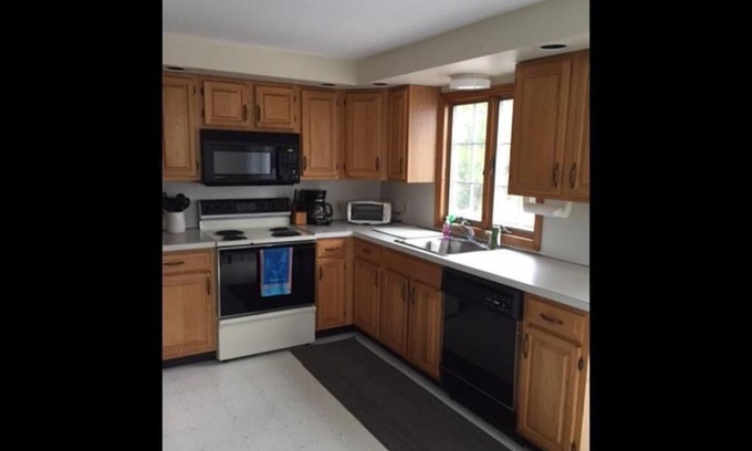 North Beach Haven House | Oceanside. WIFI. Washer & Dryer. Oceanside home in Brant Beach on long beach island new jersey