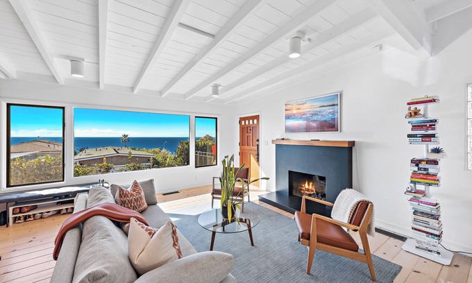 South Laguna House | Oceanview Cottage Steps from Iconic Thousand Steps Beach
