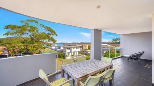 Ettalong Beach House | Oceanview Haven - Ettalong Beach