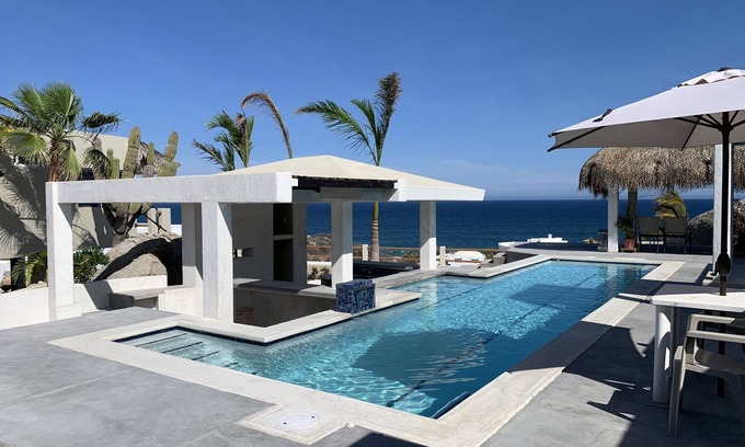Laguna Hills Apartment | OCEANVIEW STUDIO WITH LAP POOL